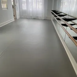 Double MWB Mirror with Dance Barre Maximising Space in Small Studios
